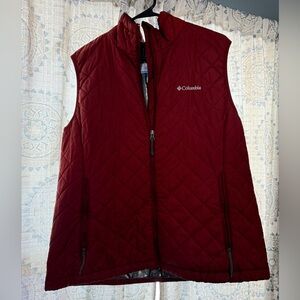 Columbia Maroon Quilted Vest